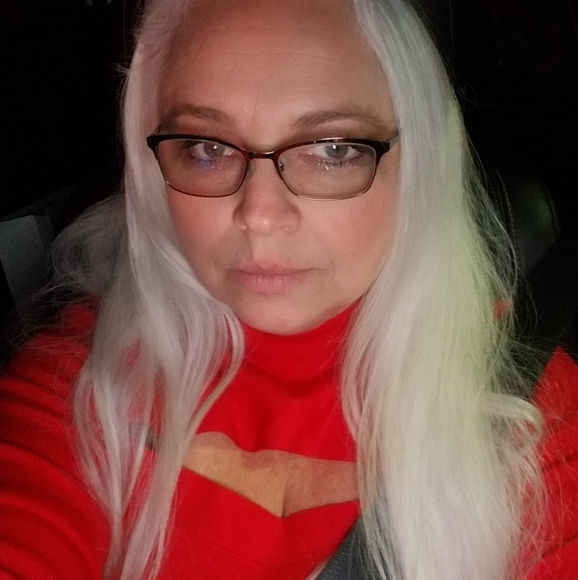 Meet your Posher, Victoria - Picture 1 of 1